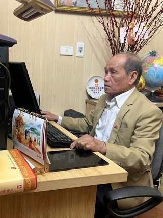 Hơn 60 năm đi tìm tên cho những bức ảnh của Bác