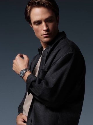 Một Robert Pattinson khác trên thảm đỏ