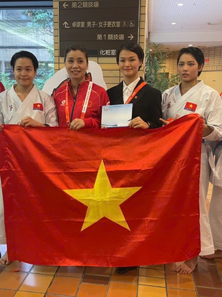 Ba cô gái kata giành HCV đầu tiên cho Việt Nam tại ASIAD 20 được thưởng bao nhiêu?