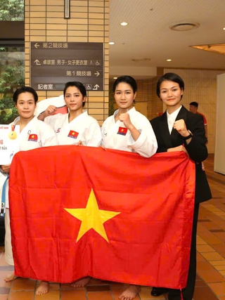 Đồng đội nữ kata Việt Nam tái lập kỳ tích HCV ASIAD