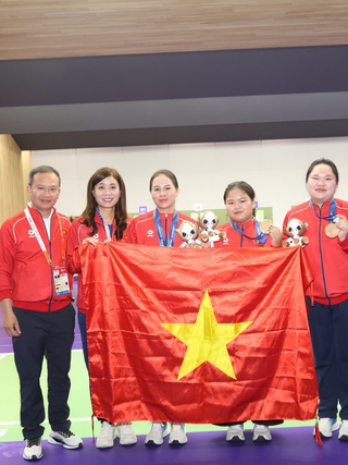 Ngôi sao đang lên của bắn súng Việt Nam, HCĐ đồng đội ASIAD 20 Nguyễn Thùy Trang là ai?