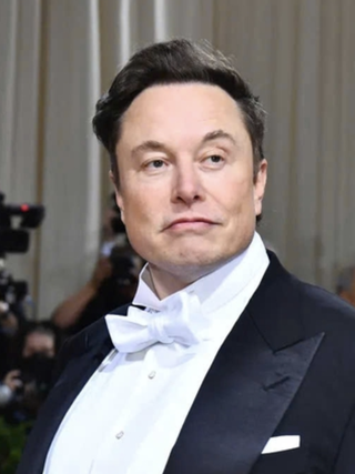 Đạo diễn Oscar phơi bày góc khuất Elon Musk