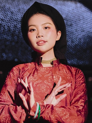 Phương Mỹ Chi tiết lộ mối quan hệ với Quang Lê sau 13 năm