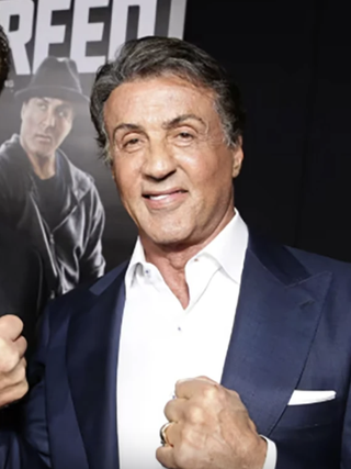 Tài tử Sylvester Stallone thừa nhận dùng thuốc tăng cơ