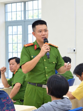 Cảnh báo từ công an: Đừng chủ quan với 3 thói quen này...