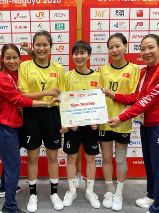 Giành HCV ASIAD lịch sử, các cô gái cầu mây Việt Nam nhận thưởng tiền tỉ