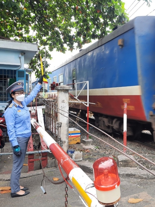5 năm Cùng con đi tiếp cuộc đời: Con đường của những tháng năm
