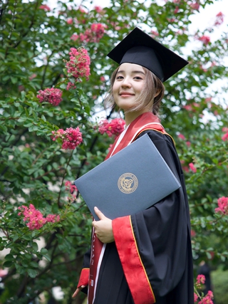Với điểm GPA 4.46/4.5, nữ sinh Việt đạt thủ khoa kép tại Đại học Sejong, Hàn Quốc