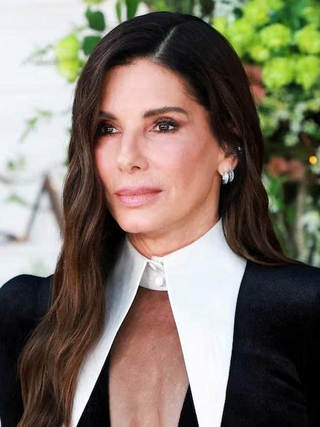Nhờ bất động sản, Sandra Bullock trở thành một trong những sao Hollywood giàu nhất