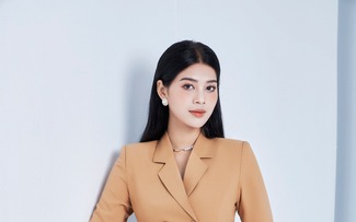 Khắc họa hình ảnh quý cô bản lĩnh, chuyên nghiệp với những set đồ suit sang chảnh
