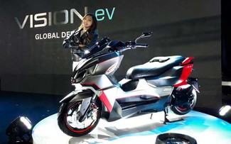 Xuất hiện xe máy điện 'made in Indonesia' cạnh tranh VinFast Vento