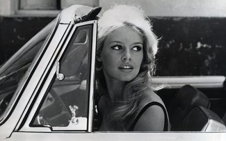 Brigitte Bardot: Cuộc đời nổi loạn của biểu tượng gợi cảm nước Pháp