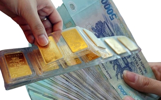 SJC tạm ngưng mua, bán vàng miếng, vàng nhẫn sáng 31.1