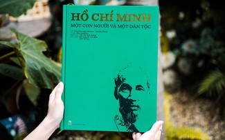 Những người bạn Ý viết về Bác Hồ