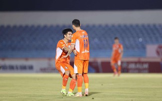Bảng xếp hạng V-League mới nhất: 'Nghẹt thở' cuộc đua trụ hạng, HAGL tốp 8 vẫn nguy cơ