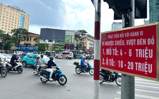Đè vạch chờ đèn đỏ cũng bị phạt 20 triệu là quá nặng?