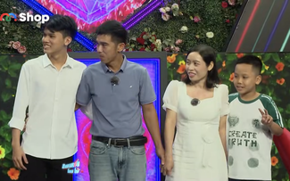 Bố đơn thân cùng con trai đến show hẹn hò, nên duyên cùng cô giáo mầm non