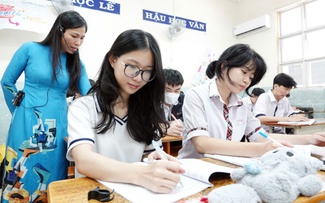 Thi tốt nghiệp THPT 2025: Từ 4 môn, có bao nhiêu tổ hợp xét tuyển ĐH, CĐ?