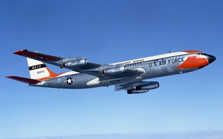 Lịch sử hơn 80 năm của những chuyên cơ chở tổng thống Mỹ