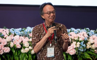 Dùng công nghệ để dạy tiếng Anh chưa chắc giúp học sinh giỏi hơn