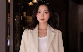 Định nghĩa vẻ đẹp sang chảnh với quần shorts cạp cao và áo blazer