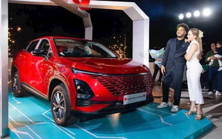 Hãng xe Trung Quốc 'phá khung', ưu đãi 110% lệ phí trước bạ cho khách mua xe