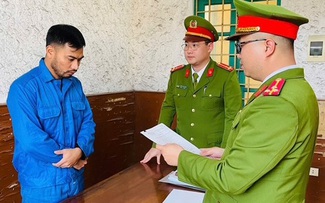 Nguyên giám đốc chi nhánh ngân hàng chiếm đoạt hàng tỉ đồng của khách vay tiền