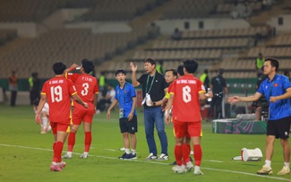 Thống kê cực bất ngờ, hành trình thầy Kim đang đi giống hệt thầy Park ở điểm này nhưng…