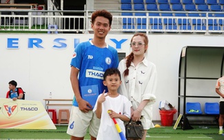 Cầu thủ 'đặc biệt' của Trường ĐH Đồng Tháp tại TNSV THACO cup 2026: Vợ con luôn sát cánh