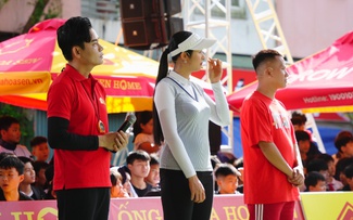 Lý do khiến Hoa hậu Ngọc Hân bật khóc trên truyền hình