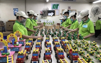 Từ 'Made in Vietnam' đến 'Created by Vietnam'
