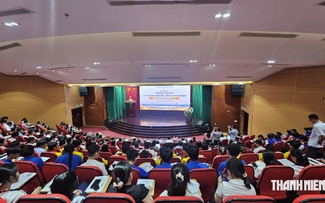 'Doanh nghiệp nói, chính quyền hành động' tại Vĩnh Long: Chuyển từ quản lý sang phục vụ