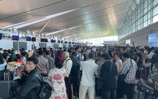 27 tháng chạp: Cảng tàu, sân bay tại Phú Quốc kẹt cứng