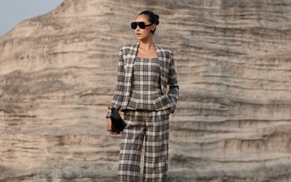 Những bộ suit đương đại: Tối giản, hiện đại và đầy khí chất