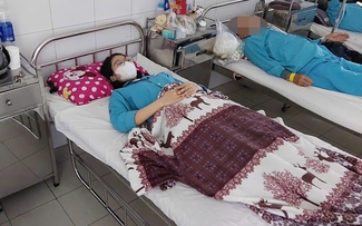 Hóa trị suốt 3 năm vẫn học giỏi