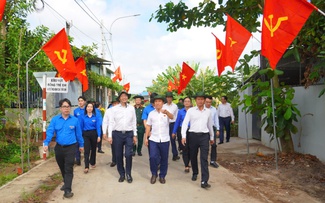 Petrovietnam khởi động Tháng Thanh niên và phát động Tết trồng cây ở xã Châu Pha