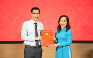 PGS-TS Trần Trọng Đạo được chỉ định làm Bí thư Đảng ủy Trường ĐH Tôn Đức Thắng