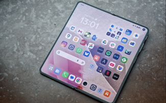 Oppo Find N6 lộ diện: Bản lề mạ vàng, màn hình gập tự phục hồi