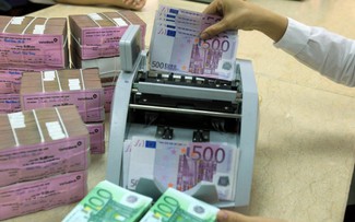 Giá USD hôm nay 15.3.2026: Tăng cao suốt tuần đẩy euro, yen Nhật đi xuống