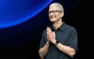 Ông Tim Cook chính thức lên tiếng về việc rời ghế CEO tại Apple