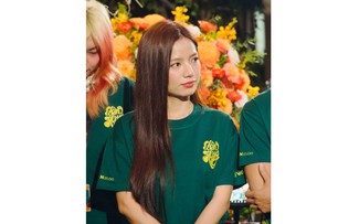 Lê Hạ Anh đóng 'Lên hương' sau phim trăm tỉ