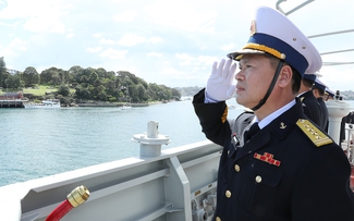 Hình ảnh tàu hộ vệ tên lửa 016-Quang Trung trong Lễ duyệt binh tàu Hải quân quốc tế