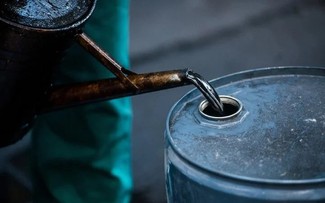 Giá xăng dầu hôm nay 21.3.2026: Về dưới mốc 110 USD/thùng