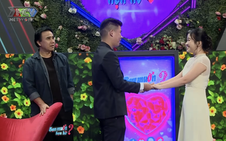 Quyền Linh phấn khích khi chàng trai 1,8m chinh phục được gái xinh Ngoại thương