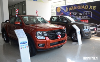 Xe bán tải mất sức hút: 'Người dùng rao bán, khách hàng hủy cọc'