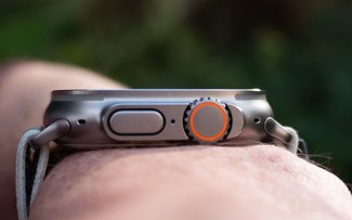 Sự thật về 'lỗ bí ẩn' trên Apple Watch không phải ai cũng biết