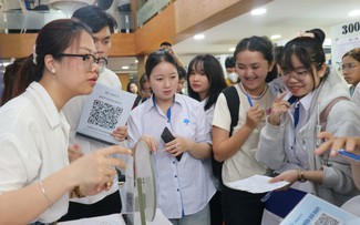 Nhiều công việc có thu nhập từ 15 - 30 triệu đồng/tháng đang cần tuyển