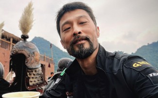 Johnny Trí Nguyễn sống kín tiếng tuổi 52, không quan tâm đến thu nhập