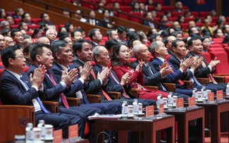 Đẩy mạnh các chương trình chăm lo cho người dân vùng khó khăn
