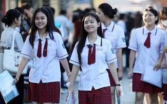 Loạt trường mở cổng nhận minh chứng xét tuyển đại học